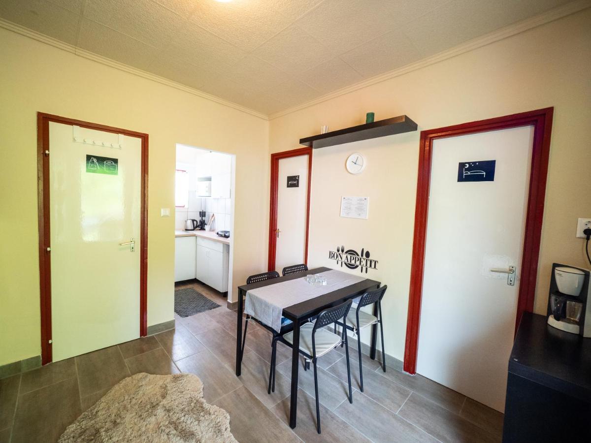 Liget Holiday Home Фоньод Экстерьер фото